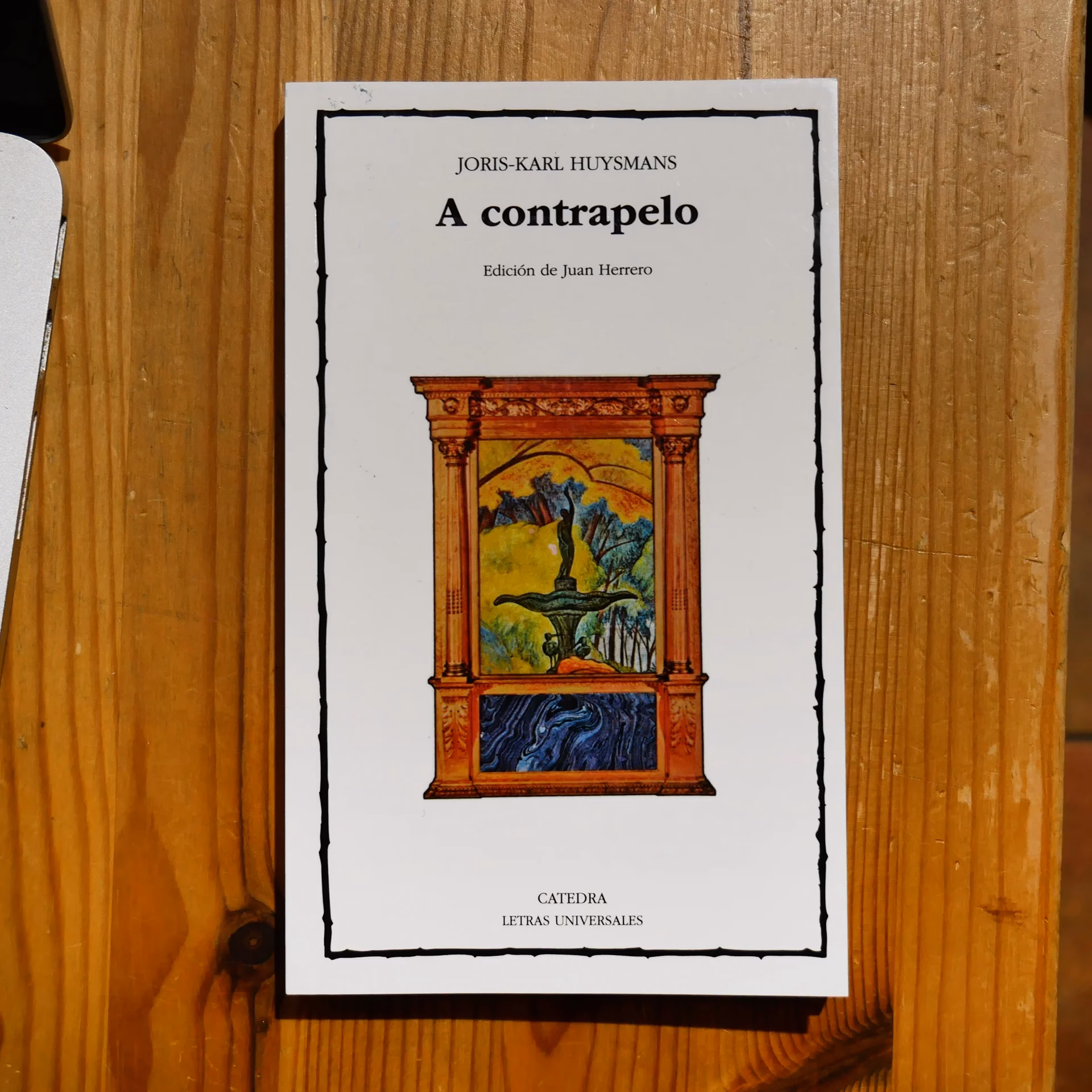 ¿Qué es el podcast literario a contrapelo?