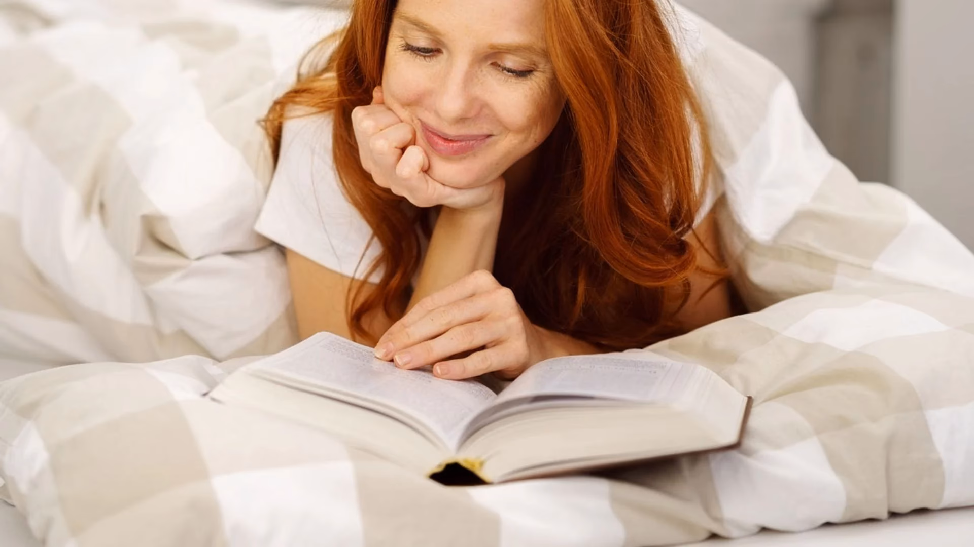 ¿Quién escribió una noche con ella?