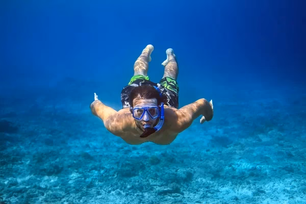 ¿Cómo se prepara para el buceo libre?