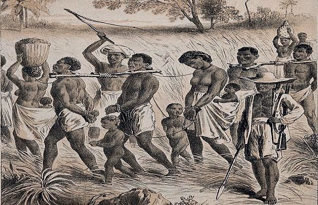 ¿Qué tareas realizaban los esclavos en otras civilizaciones antiguas?