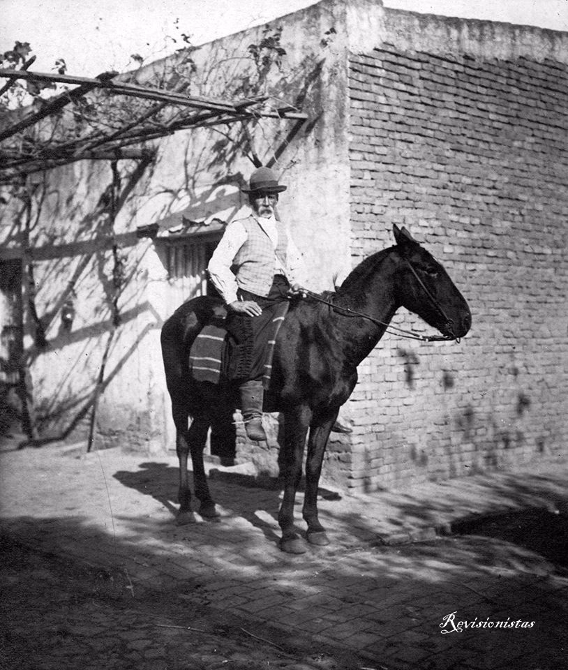 ¿Cómo conoció Gutiérrez a Hormiga Negra?