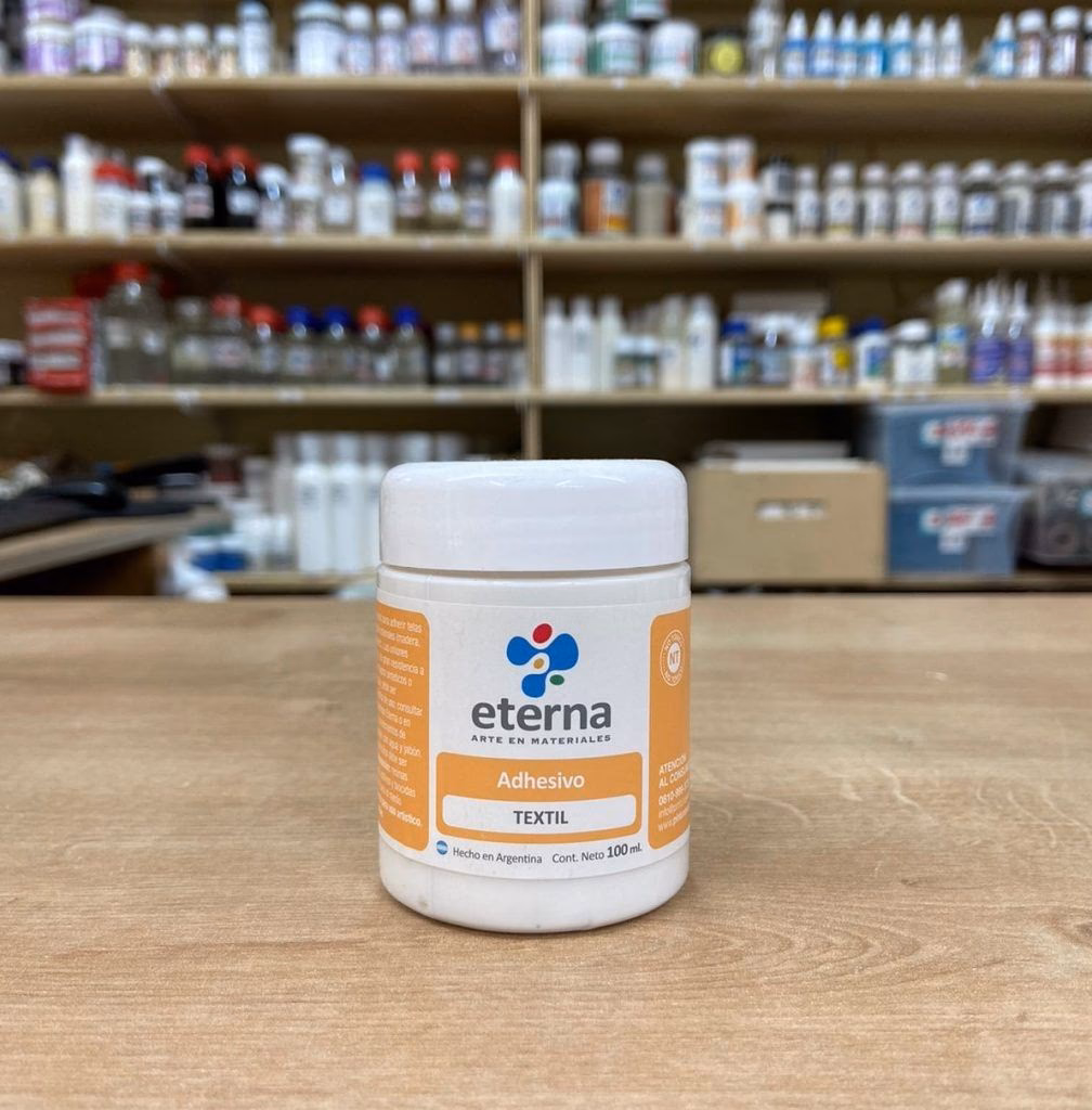 ¿Qué es el adhesivo textil?