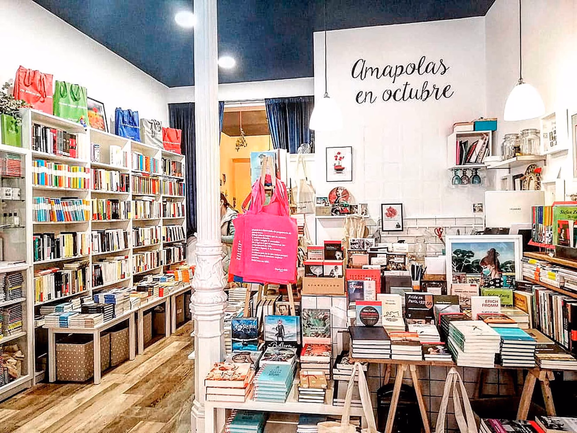 ¿Dónde se encuentra la casa amapolas?