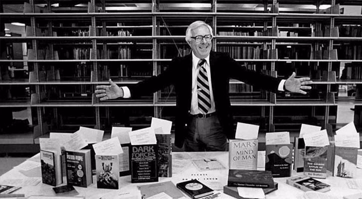 ¿Cuáles son las temáticas de la escritura de Bradbury?