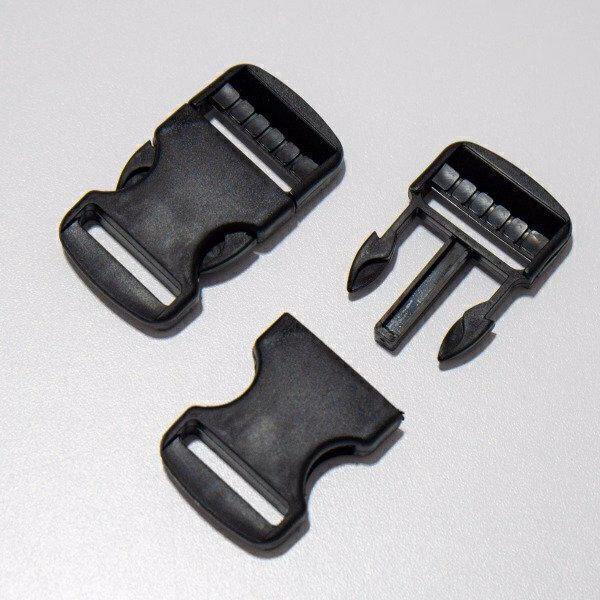 ¿Cuál es el código de la brocha de plástico?