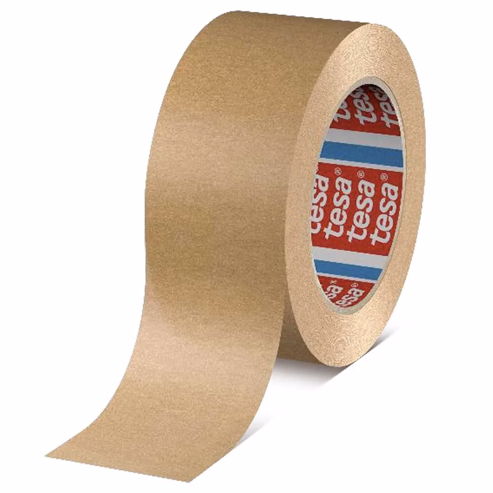 ¿Cómo pegar con cinta el papel de embalaje?