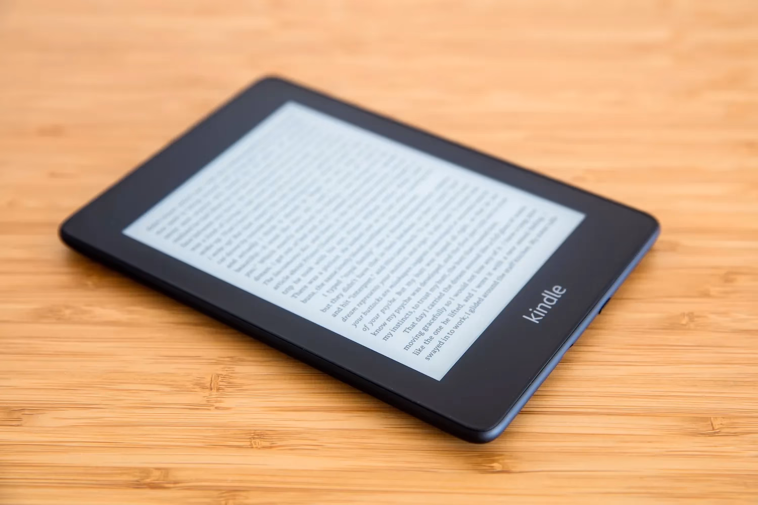 ¿Cómo transferir archivos de un Kindle a otro?