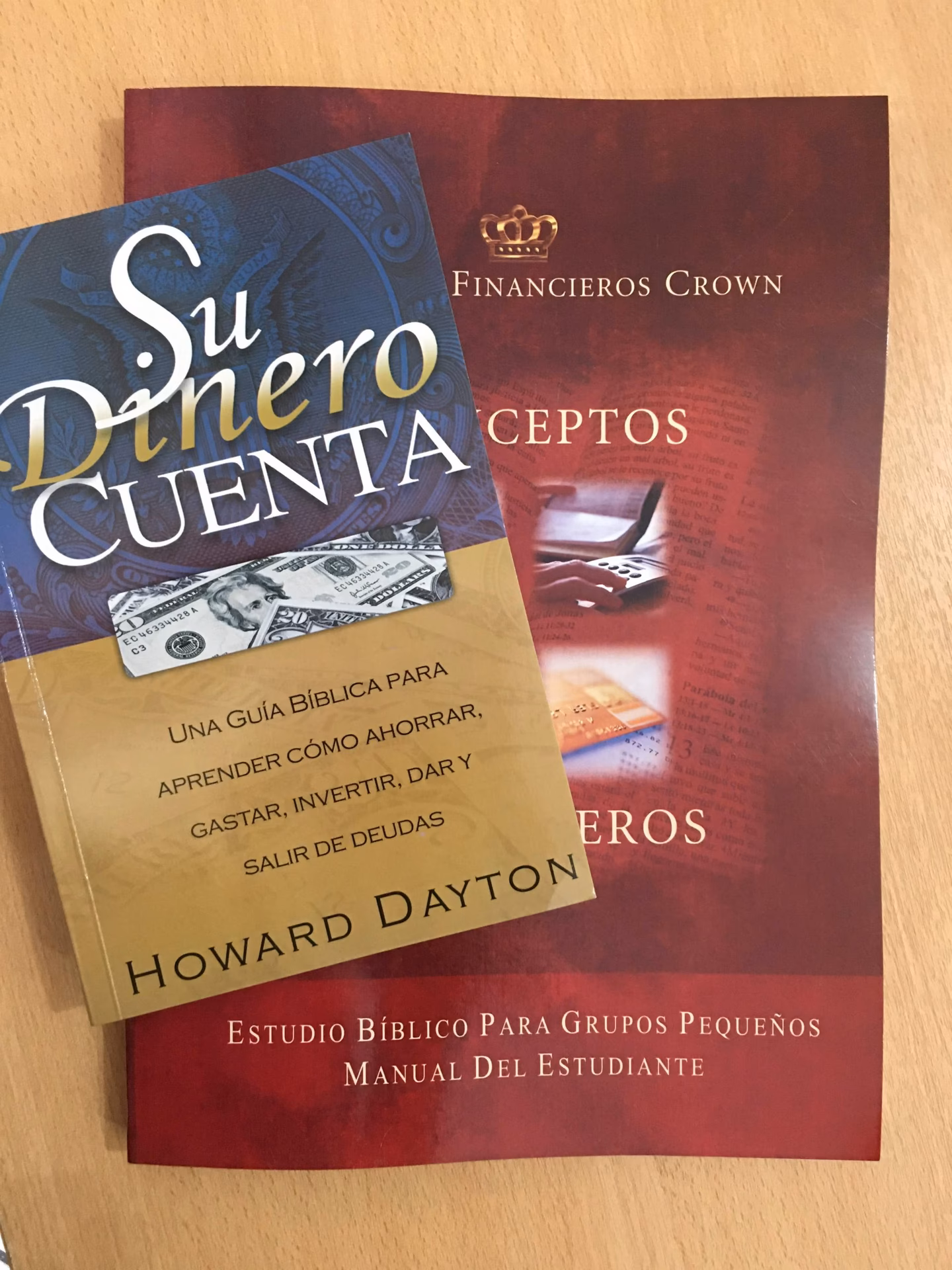 ¿Quién es el CEO de Crown?