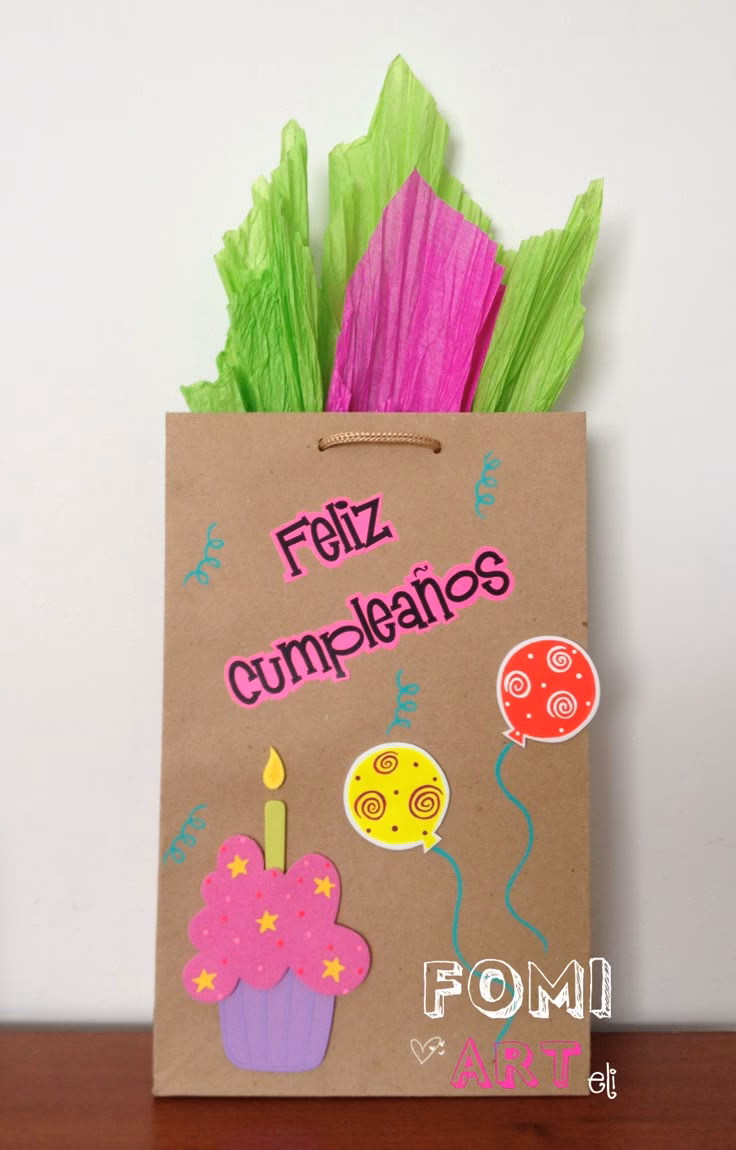 ¿Cómo puedo decorar las bolsas Kraft?