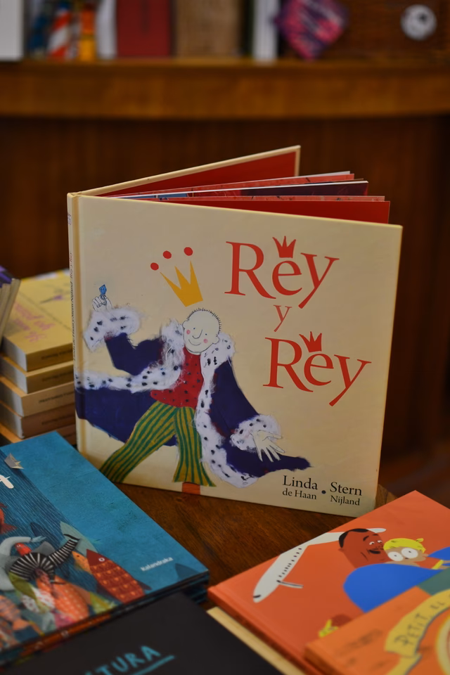 ¿Cuáles son los libros de la obra el rey?