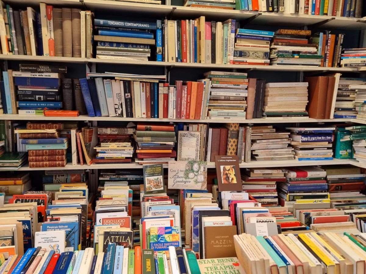 ¿Cuáles son las editoriales que ofrecen libros para descargar gratis?