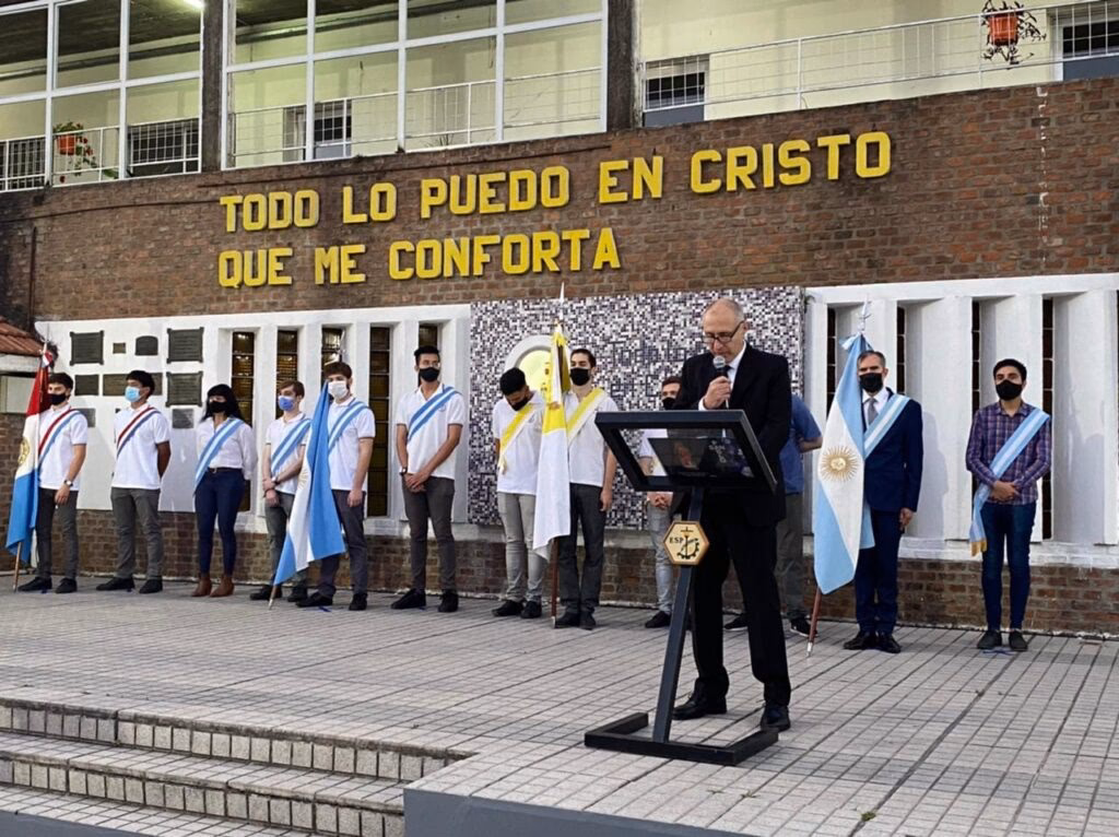 ¿Dónde se encuentra la Escuela de San Pablo?