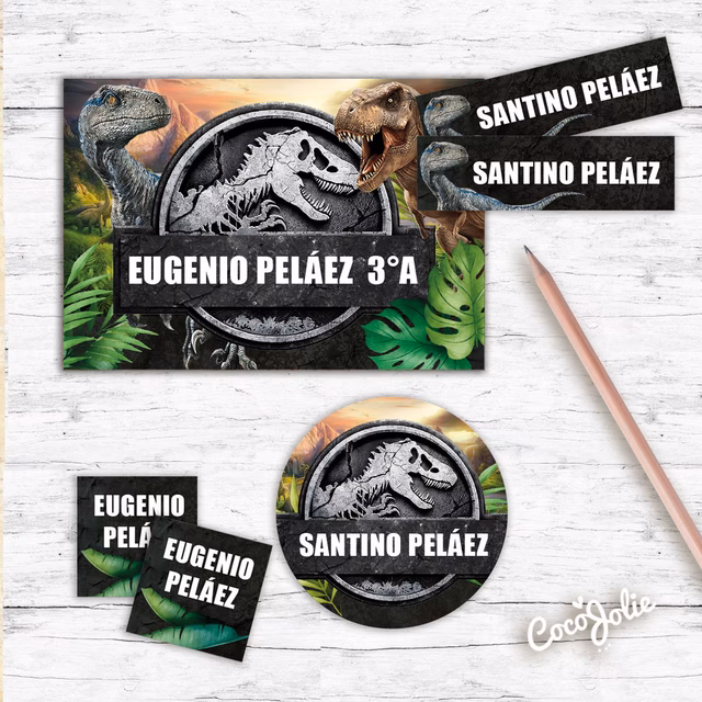 ¿Dónde puedo encontrar los juguetes de Jurassic World y Jurassic Park?