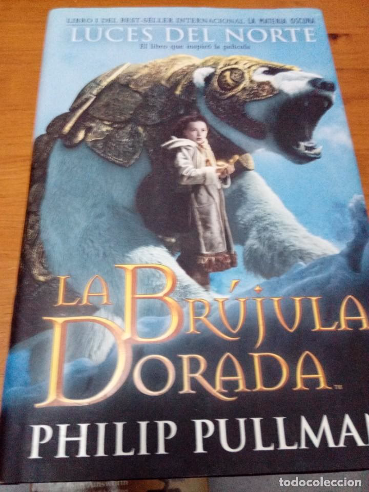 ¿Quién es el autor de la brújula dorada?