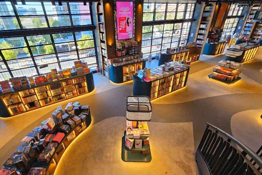 ¿Qué ofrece la librería de retail de Mall Plaza Antofagasta?