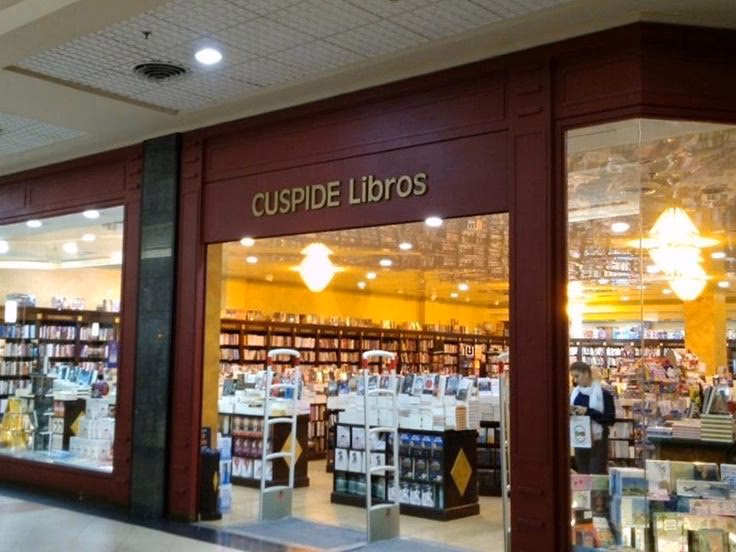 ¿Qué libros ofrece cuspide?