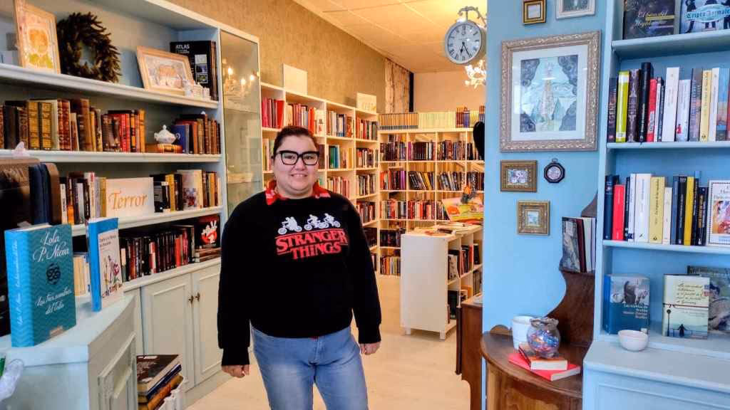 ¿Cómo acceder a un libro o hoja?