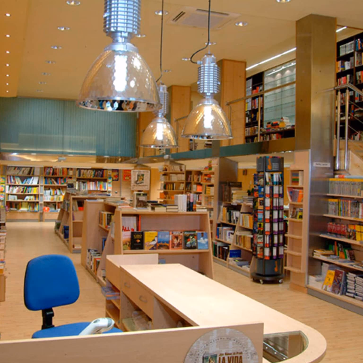 ¿Dónde se encuentra Libreria León?