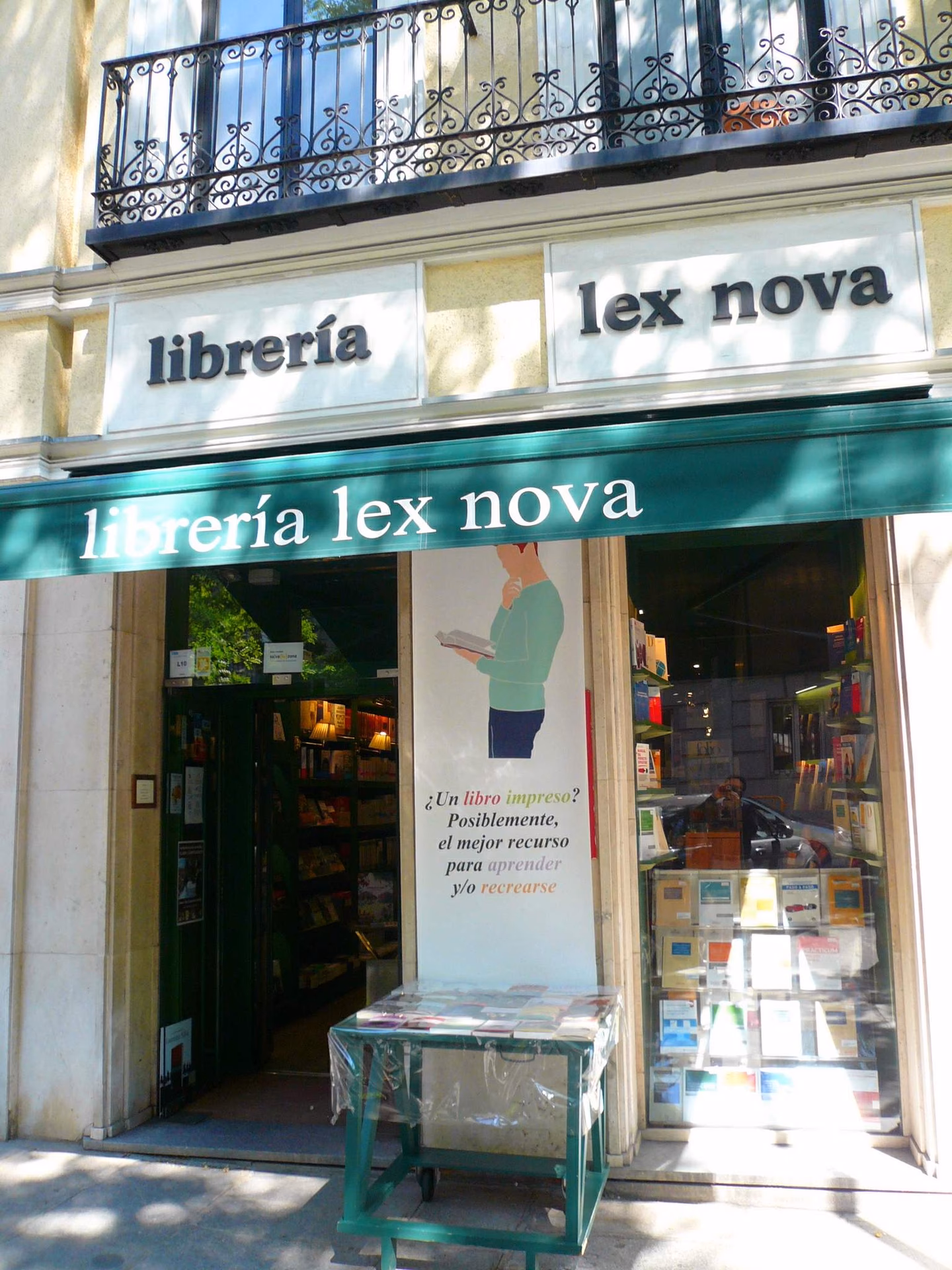 ¿Dónde puedo encontrar los libros de lexjuris de Puerto Rico?