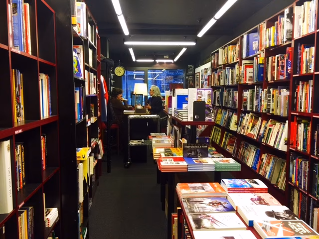 ¿Qué pasó con la última librería del motor de Madrid?