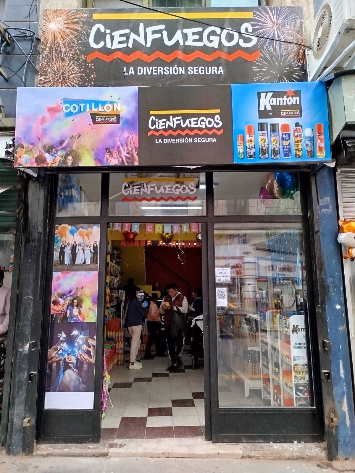 ¿Dónde vive Cienfuegos?