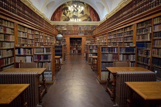 ¿Qué libros Ofrece publicaciones de l'Abadia de Montserrat?