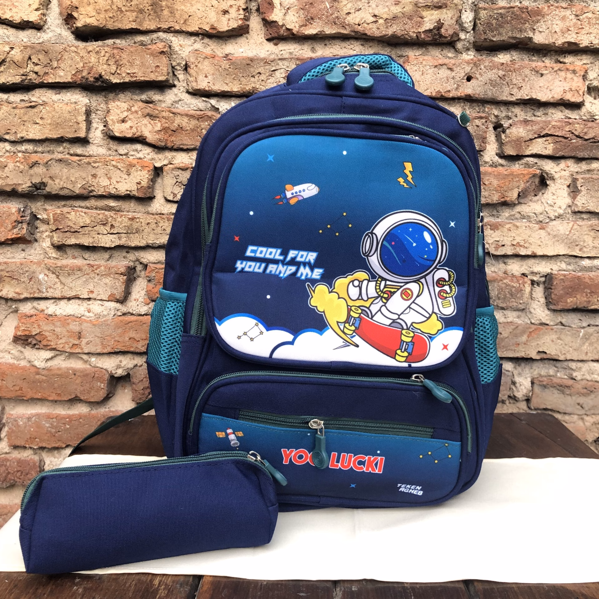 ¿Dónde puedo comprar libros en Pamplona?