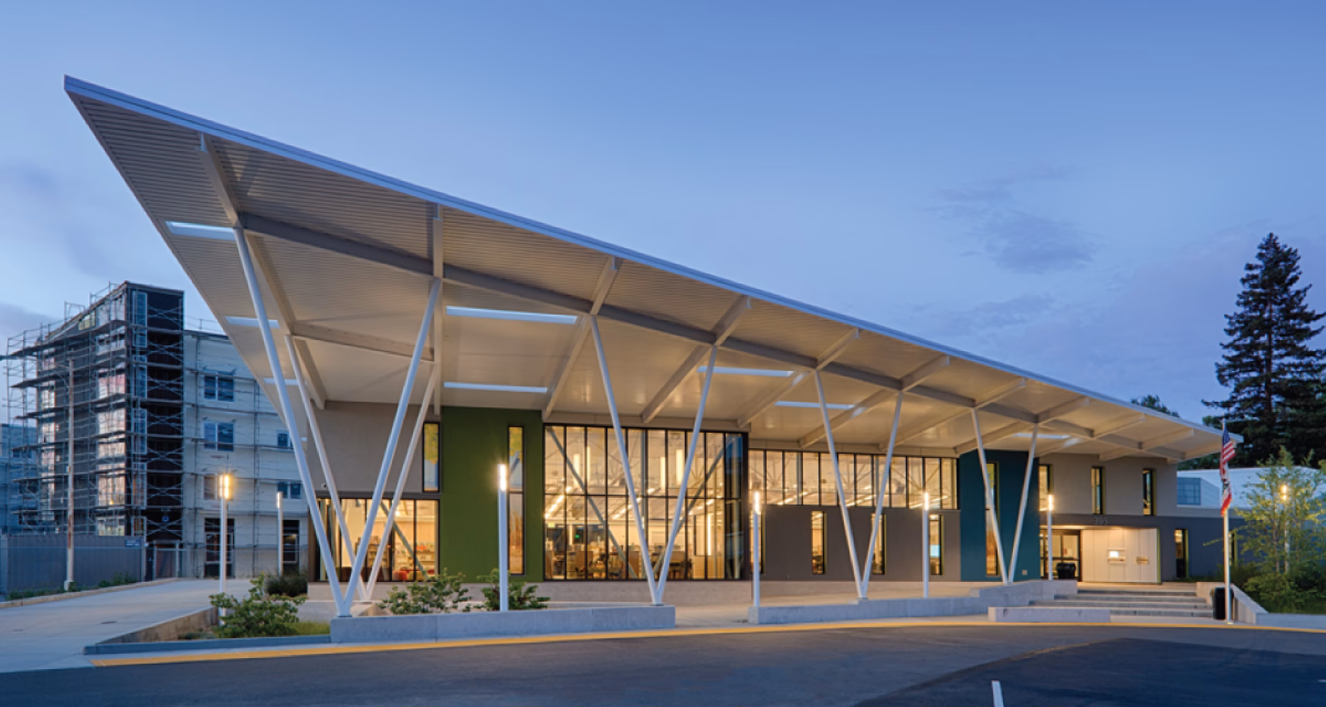 ¿Qué ofrece Casassa y Lorenzo libreros S.A.?