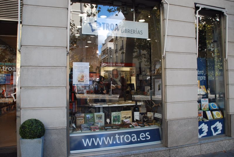¿Qué ofrece Troa librerías?