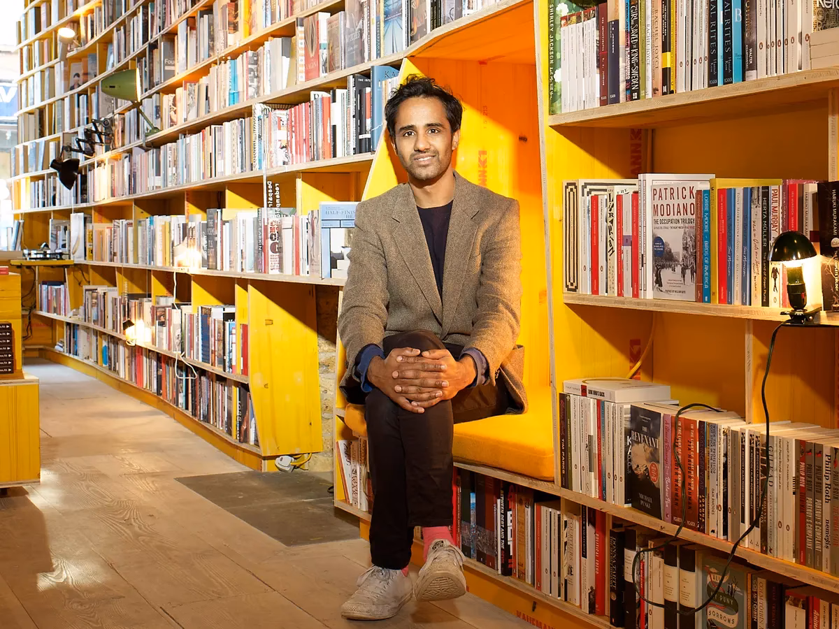 ¿Dónde se encuentra la librería London Review?