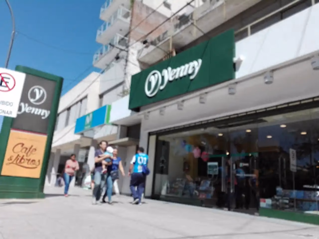 ¿Qué ofrece la librería Yenny El Ateneo?