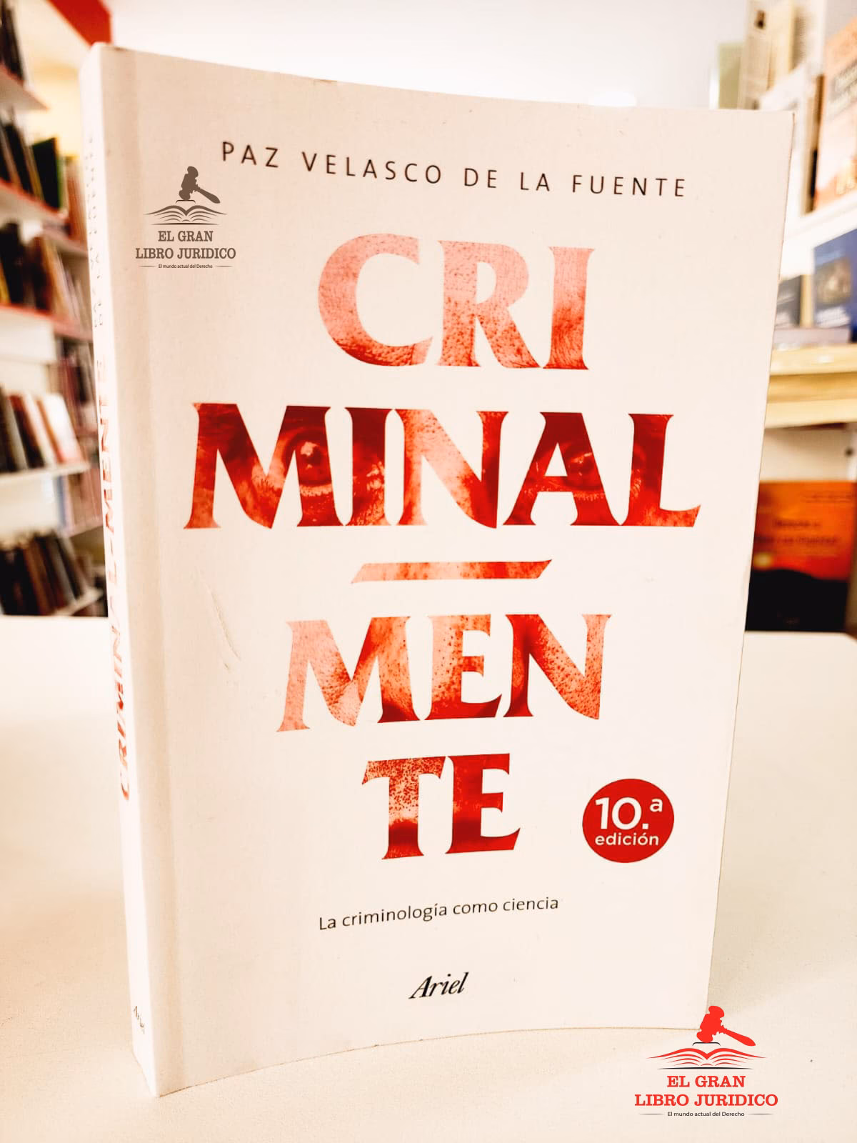 ¿Quién escribió el libro de criminalistica?