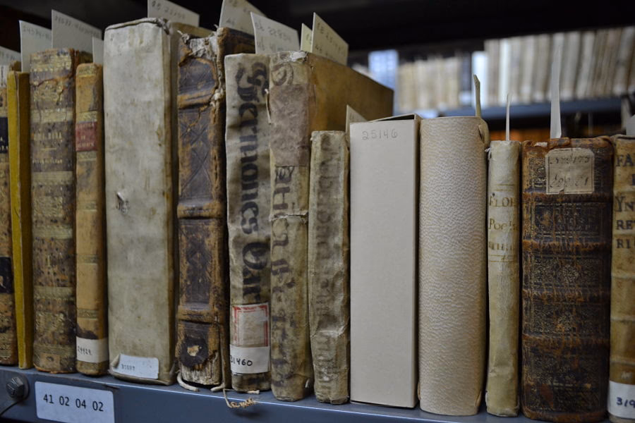 ¿Cuándo se lanzó el primer libro incunable en español?