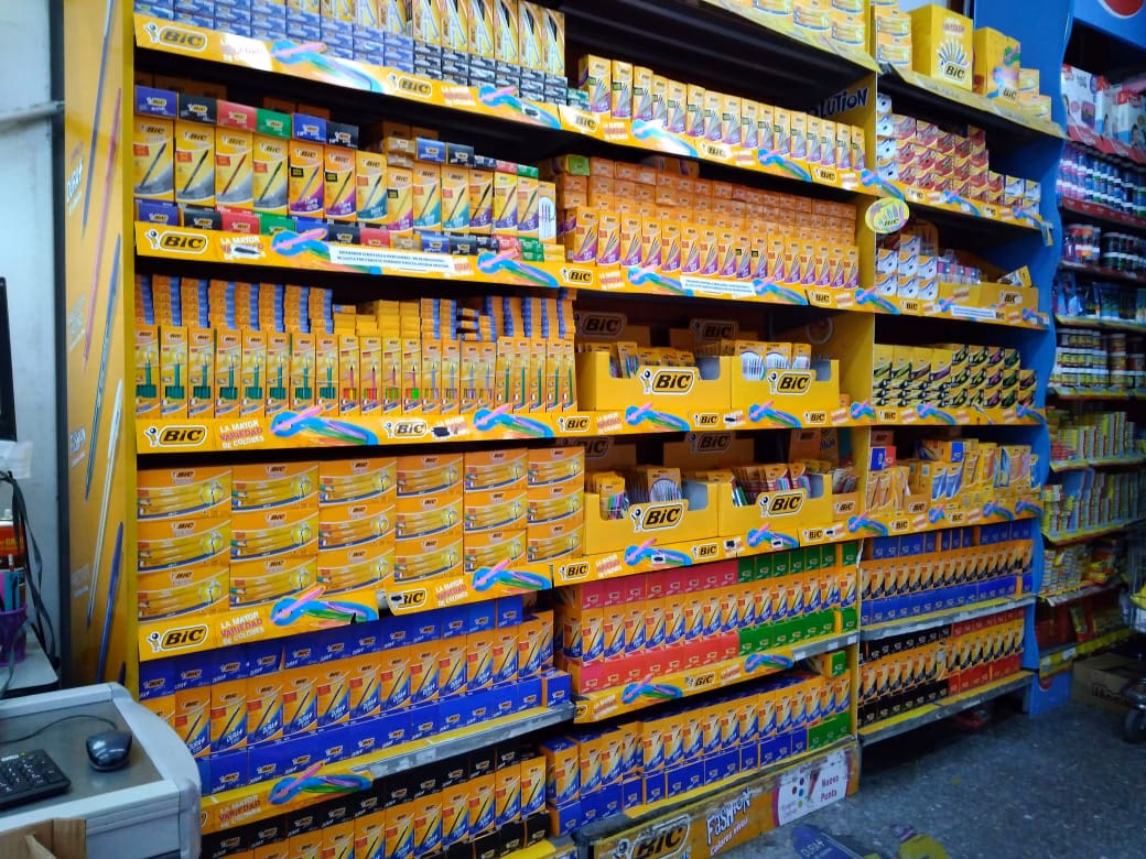 ¿Cómo ayudar a los padres a comprar la mejor lista de útiles escolares?