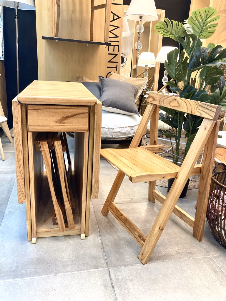 ¿Cómo se pliega la mesa?