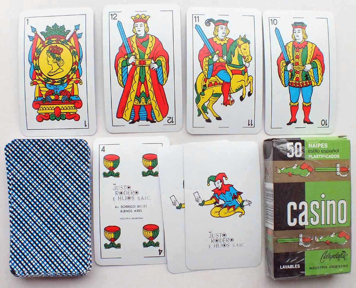 ¿Cuántas cartas hay en el juego de naipes?