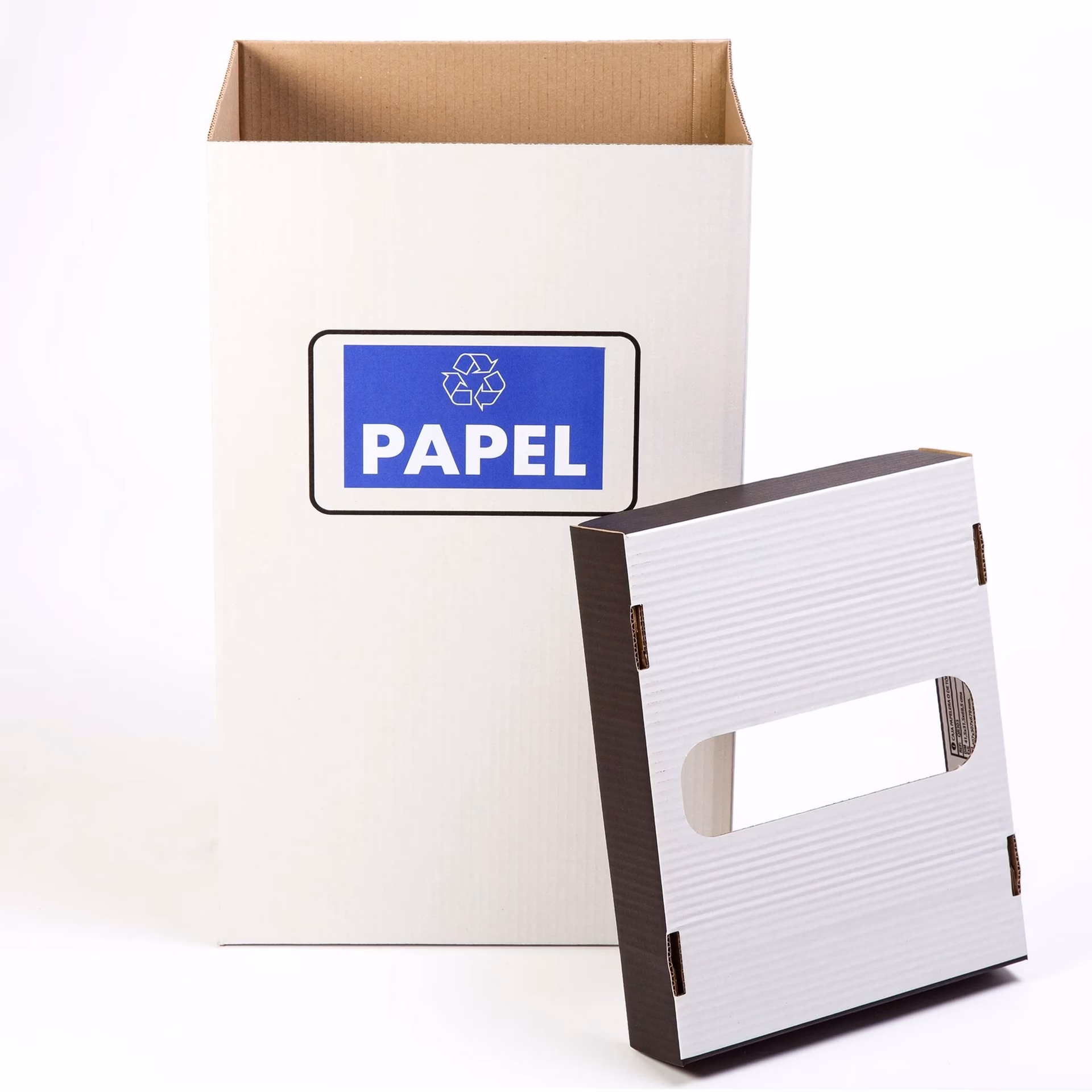 ¿Qué trayectoria tiene papelera Roma?