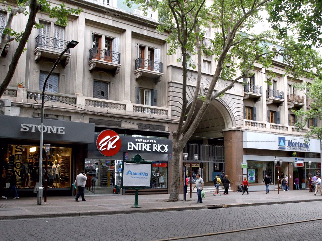 ¿Dónde se encuentra papeleria Blanco Rodriguez?