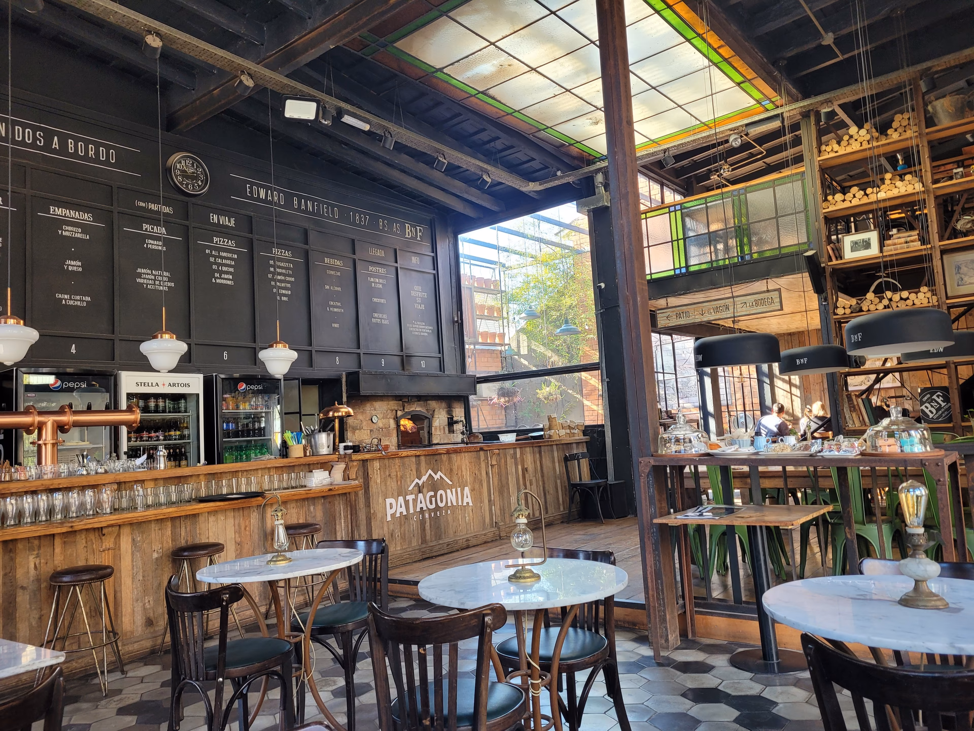 ¿Cuáles son los mejores restaurantes de Lomas de Zamora?