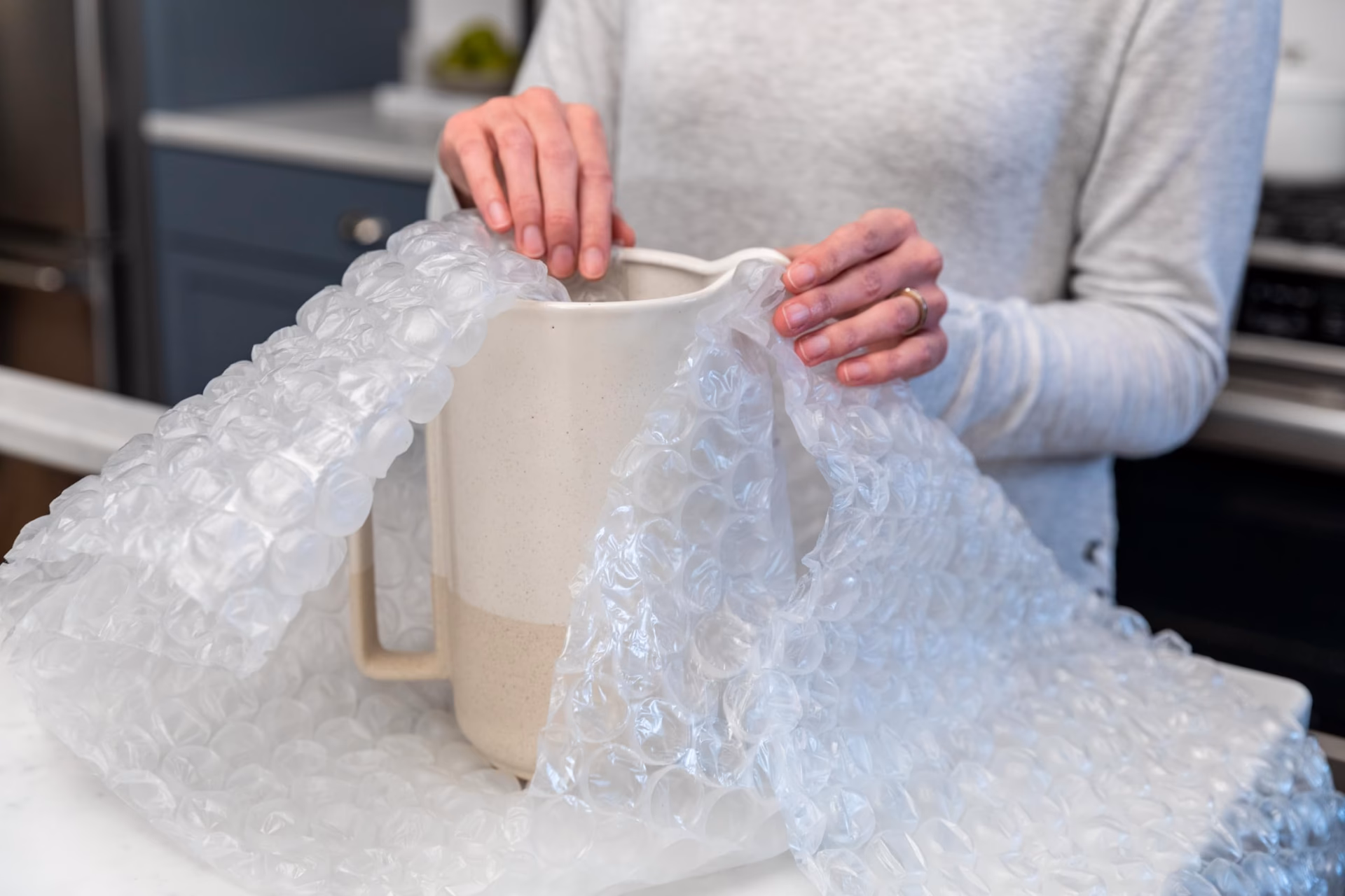 ¿Cuánto mide un rollo de plástico de burbujas?