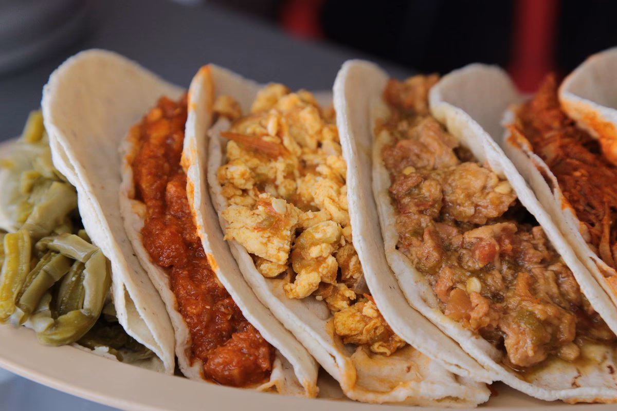 ¿Cuáles son los colores de los tacones?