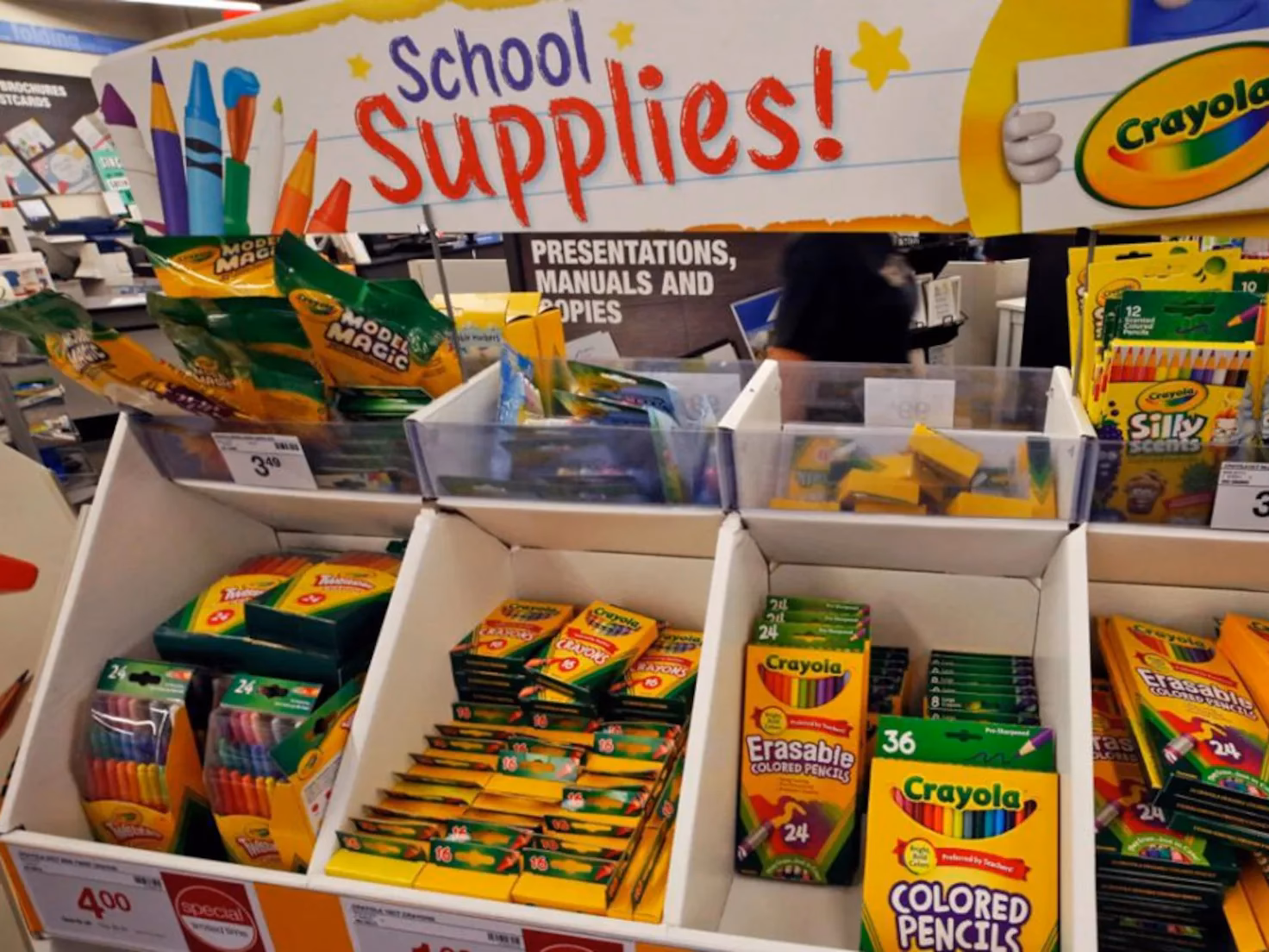 ¿Qué ofertas ofrece Carrefour en útiles escolares?