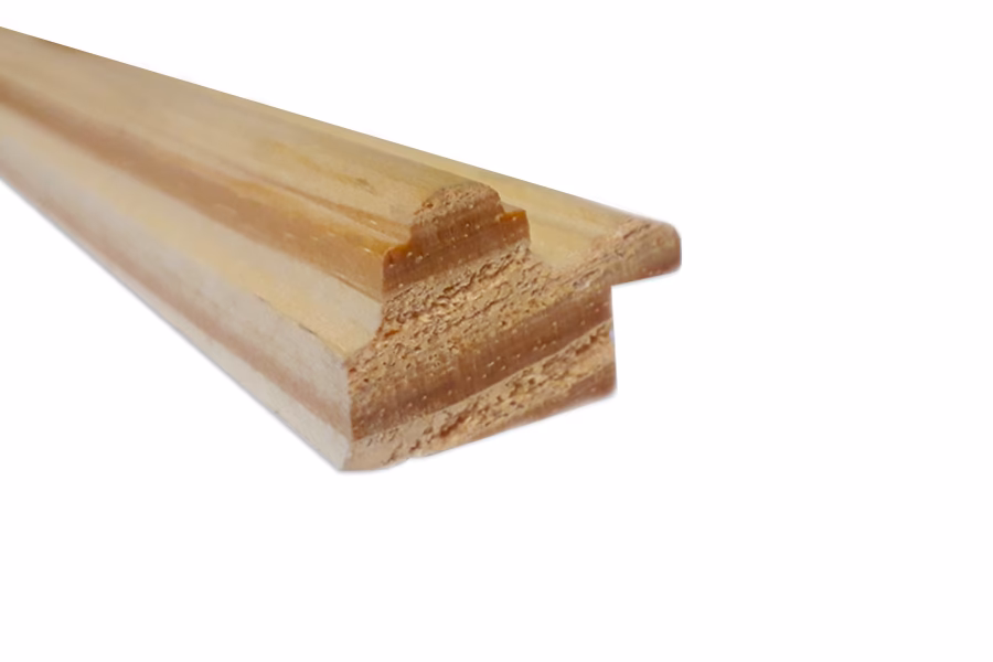 ¿Dónde puedo comprar molduras de madera para fabricar marcos para cuadros?